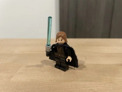 LEGO Star Wars Anakin Skywalker Light-Up Lightsaber Minifigure 7257 - Image 1 of 4