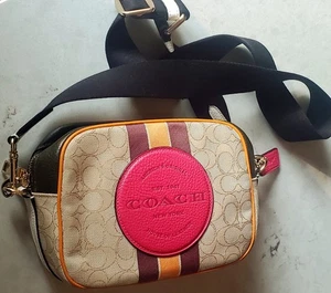 Coach Dempsey Camera Bag Signature C Jacquard Stripe D2022-1912 Patch Pink/Olive - Bild 1 von 13