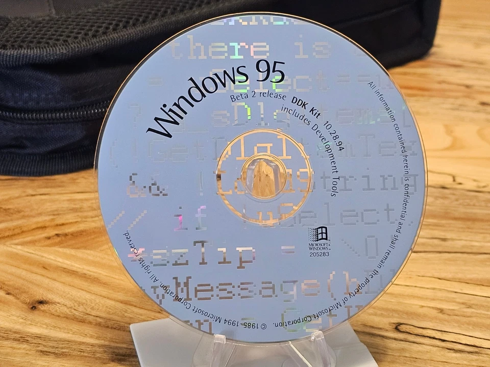 ULTRA RARE: Microsoft Windows 95 Beta 2 CD (Build + SDK and DDK) from Oct. 1994! - Image 1 of 1