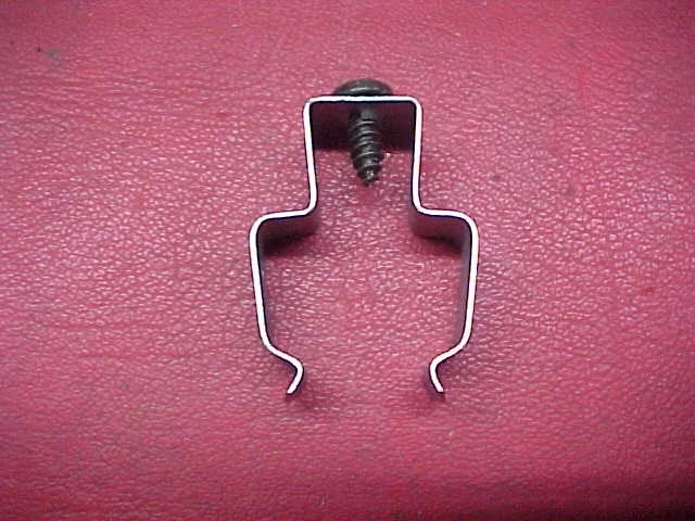 NICE ORIGINAL GM 65-72 CHEVELLE SS EL CAMINO MALIBU PONTIAC GTO FLASHER BRACKET - Image 1 of 1