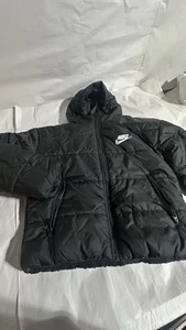 Nike Puffer Jacket Black Size XS with Hood, Winter Coat - Picture 1 of 5