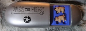 PASS THE PIGS Game  Classic Party Pocket Travel Game 2005 David Moffat Ent. - Picture 1 of 2