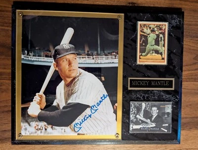 Foto autografiada de Mickey Mantle con placa decorativa (COA) Foto 1 de 4