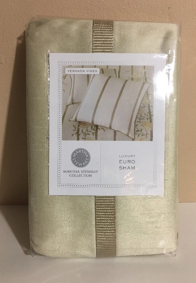 A67 Martha Stewart 1pc Veranda Vines Luxury Gold Euro Sham Bedroom Bedding