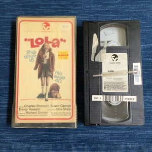 Former RENTAL Lola (1987) Fusion Video VHS Charles Bronson Richard Donner 868A - Imagen 1 de 2