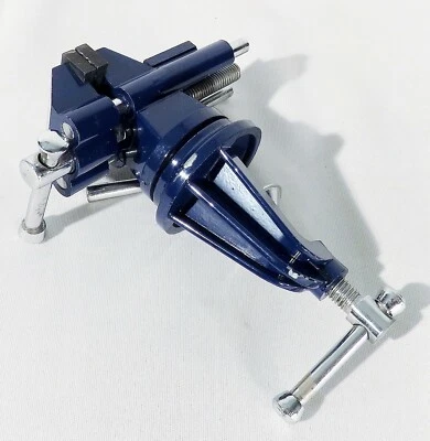 Pro Series 2.5" Jaw Width Precision Vise - Image 1 of 4