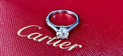 Compromiso solitario Cartier 1895 1,01 quilates GIA G VVS2 diamante redondo en platino Foto 1 de 4