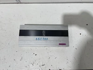 Lexus RX330 Radio Amplifier MCU38 01/2003-02/2009 - Picture 1 of 9
