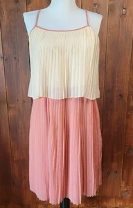 YA Los Angeles Women M Pleated Accordion Dress Cream Pale Pink Chic Silk Blend - Picture 1 of 16