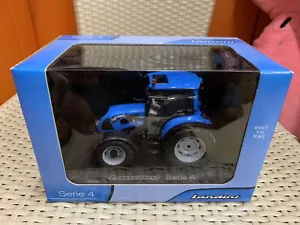 Universal Hobbies 1/32 Landini Serie 4 4-105 Farm Tractor Model UH4944 - Picture 1 of 4