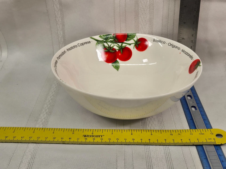 Caja y barril Insalata Caprese 8 1/8" cupé tazón de sopa/tazón de pasta Foto 1 de 3