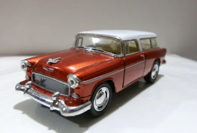 Kinsmart 1:40 1955 Chevy Nomad Motorized - Image 1 of 4
