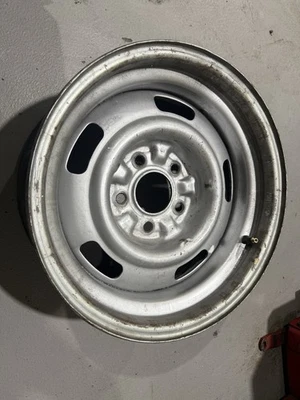 Camaro YH 1969 Z-28 15x7 rueda de rally original con fecha 1968 Foto 1 de 4