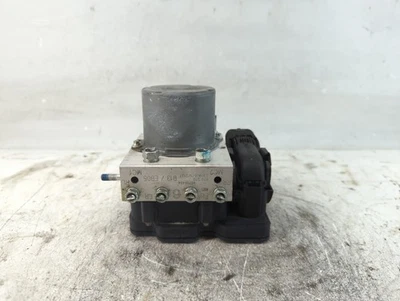 Módulo de control de bomba ABS Mitsubishi Mirage G4 2024 BRLRD Foto 1 de 4