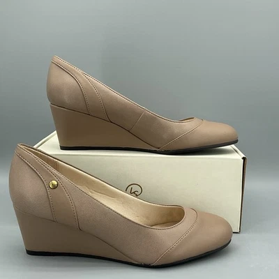 NEW Lifestride Women's Dreams Dress Wedges Pumps Stone Heirloom Size 6M - Image 1 of 4