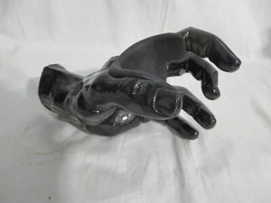 Colgador de guitarra humano montado en la pared para mano izquierda negro metálico - Imagen 1 de 6