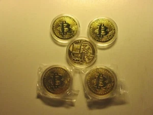 5X Gold Plated Bitcoin cryptocurrency collectors commemorative coin in capsule - Picture 1 of 3