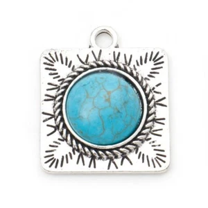 5 pendentifs antiques ton argenté forme carrée boho chic et imitation turquoise - Photo 1/1