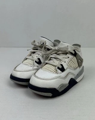 Zapatos deportivos retro Air Jordan 4 para niños pequeños 'Midnight Navy' BQ7670 140 - talla 8C Foto 1 de 4