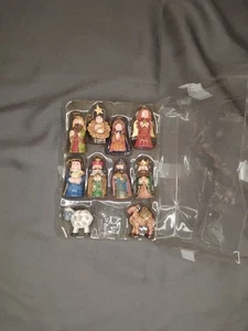 Vintage 10 Stück Krippenfiguren Miniatur Jesuskind Weihnachten Engel Maria - Bild 1 von 7