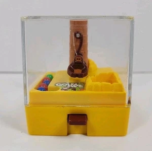 Juego de cuerda vintage Tomy Goin' Ape Skill Square juguete portátil - Imagen 1 de 13
