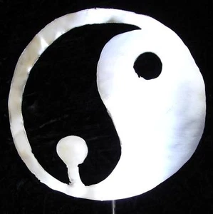 YIN YANG Taoism Symbol Metal Garden Yard Lawn Art Stake - Picture 1 of 1
