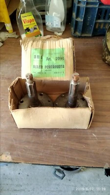 albero ruota fiat 600 D I SERIE - FIAT 600 II SERIE - RIF. FIAT 4037819 Foto 1 de 4