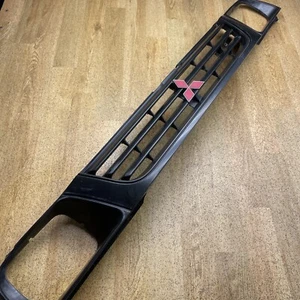 RADIATOR GRILLE MITSUBISHI L200 K74 - Picture 1 of 18