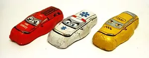 3 Coches Chocolate Hechos en Portugal por Delicia Ambulancia Taxi y Bomberos - Imagen 1 de 13