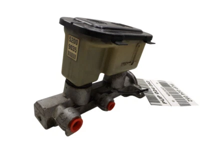 1994-1997 Dodge Ram 1500 Brake Master Cylinder W/ Reservoir Used OEM 52009035 - Изображение 1 из 4