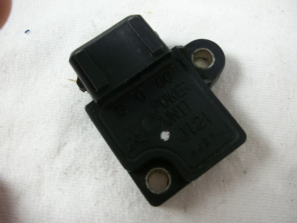 J121 OEM ENCENDEDOR MITSUBISHI GEO EAGLE HYUNDAI DODGE SUZUKI Foto 1 de 1