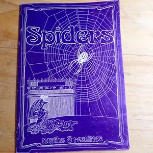 Spiders - Myths and Realities - Tasmania Museum and Art Gallery 1980 - Imagen 1 de 9
