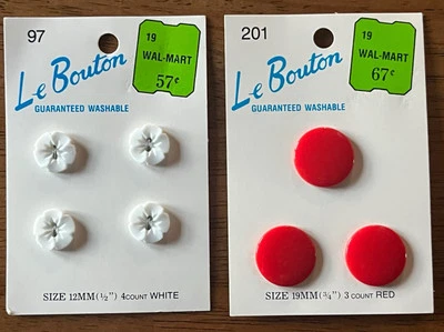 New Vintage Le Bouton (4) White Flowers 1/2” & (3) Round Red 3/4” Buttons - Image 1 of 4