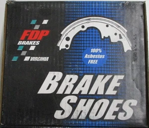 BRAND NEW FDP 675R REAR RIVETED BRAKE SHOES - FITS VEHICLES LISTED ON CHART - Bild 1 von 2