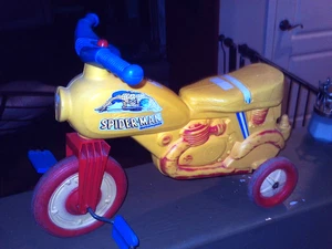 VINTAGE SPIDER-MAN EMPIRE PEDAL MOTORCYCLE MARVELMANIA RARE AVENGERS F/VF 1979 - Picture 1 of 24