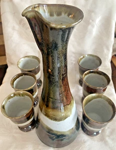 Juego de cáliz de jarra de cerámica y copa de vino de estudio de colección - firmado - Imagen 1 de 11