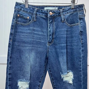 !iT Women's Carolyn High Rise Relaxed Distressed Stretch Straight Jeans Sz 6 - Picture 1 of 10