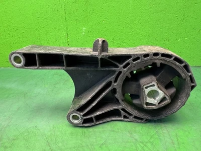 Vauxhall Astra J rear engine mount 2015 1.6 CDTI low miles 13248600 - Image 1 of 3