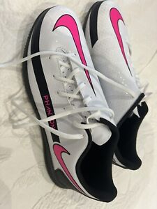 Girls Nike PHANTOM football shoes uk size 5.5 Only Worn At Home