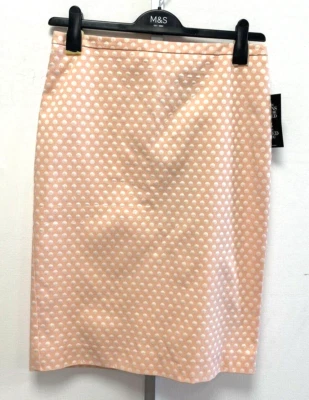 NEW! Pure Collection UK12 Eur40 US8 peach with cream spots lined pencil skirt  - Image 1 of 4
