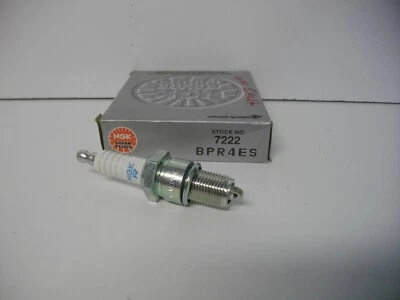 NGK BPR4ES / 7222 spark plug pack of 4 each fits Yamaha Kawasaki Marine Outboard - Image 1 of 4