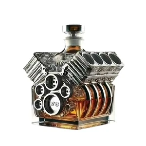 Whisky Dekanter Glas Schnaps Dekanter Flasche V8 Motorform Sammlerstück Deko - Bild 1 von 2