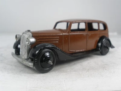 England Dinky Toys #30D VAUXHALL ALL ORIGINAL IN GREAT CONDITION - Image 1 of 4