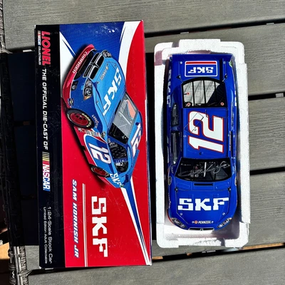 AUTOGRAFADO POR SAM HORNISH JR 2012 #12 SKF Dodge Charger ARC 1/900 Diecast 1:24 - Imagem 1 de 4