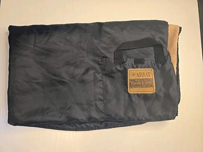 "Manta Ariat Stadium impermeable polar negro y tostado 48"" X 58"" caballo ecuestre" Foto 1 de 3