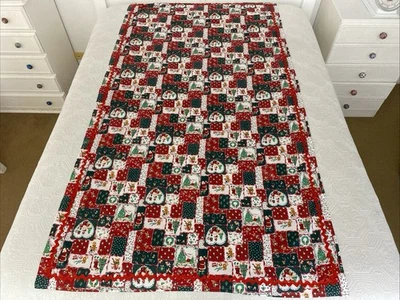 Vintage Handmade Pure Cotton Christmas Ric Rac Rectangle Tablecloth 190x105cm - Image 1 of 4