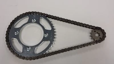 JUEGO DE PIÑÓN Y CADENA SUZUKI RM80 RM 80 NUEVO 14/50 1986 1987 1988  Foto 1 de 4