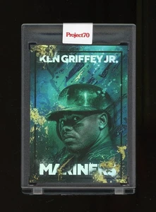 Topps Project 70 Ken Griffey Jr Rainbow Foil /70 Mikael B. #236 - Bild 1 von 2