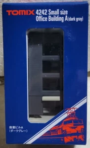 TOMIX 4242 SMALL SIZE OFFICE BUILDING A "DARK GRAY", IMPORT, N SCALE, NEW! - Picture 1 of 4
