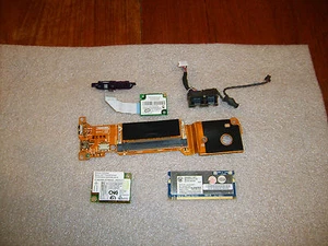 TOSHIBA R200 Wifi connecteur-Module Bluetooth/RJ/RJ11/Wireless-Modem-Bouton ON - Bild 1 von 1